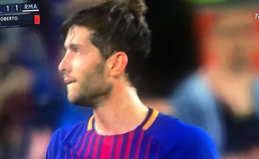 CẬN CẢNH: Sergi Roberto dính bẫy, đánh nguội Marcelo và bị đuổi