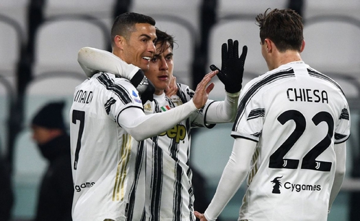 Video clip bàn thắng trận Cagliari 1-3 Juventus: Ronaldo lập hat-trick