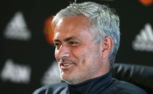 CHUYỂN NHƯỢNG M.U 26/8: Mourinho nhắc khéo lãnh đạo. Lộ mục tiêu ít ai ngờ