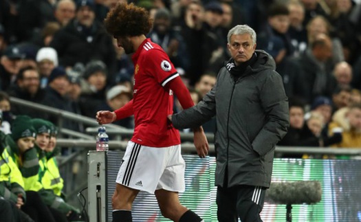 Fellaini đá 7 phút, chấn thương nghỉ 2 tháng, Mourinho nói gì?