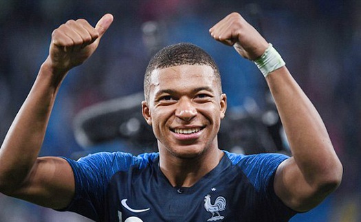 Mbappe tung đòn đáp trả CĐV Anh: 'Bóng đá không thể về nhà rồi'