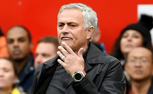 Sa thải Mourinho ngay lúc này, M.U sẽ phải bồi thường bao nhiêu?