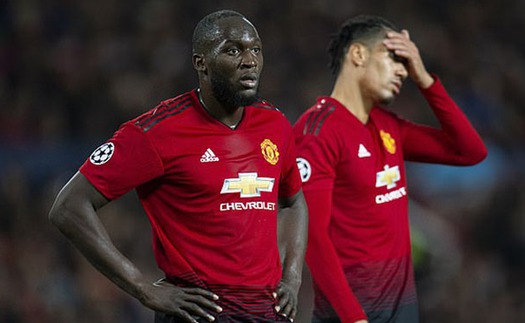 Gary Neville: ‘Lukaku tịt ngòi 8 trận, Mourinho vẫn không nên loại bỏ anh'