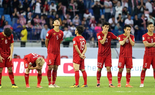 Quang Hải, Văn Toàn không dám nhìn Tiến Dũng sút quả penalty kết liễu Jordan