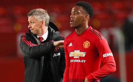 CẬP NHẬT tối 30/4: Solskjaer nổi điên mắng Martial. Van Dijk tuyên chiến Messi