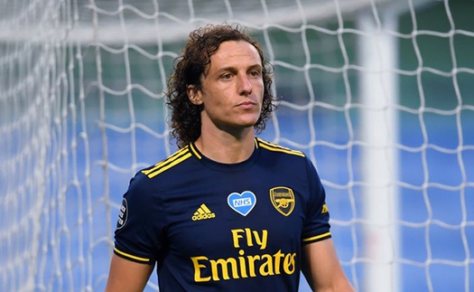 Arsenal gia hạn với David Luiz 1 năm, Cedric Soares 4 năm, CĐV choáng váng