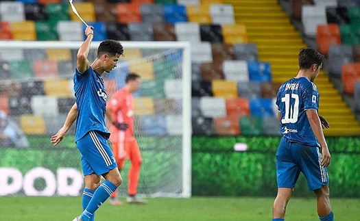 Udinese 2-1 Juventus: Thua ngược đau đớn, Juve lỡ cơ hội đăng quang sớm