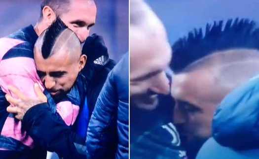 Vidal hôn logo Juventus, fan Inter Milan phẫn nộ