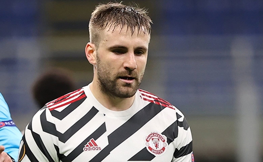 MU loại AC Milan, Luke Shaw vẫn chỉ trích: 'Chúng tôi chơi quá tệ'