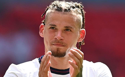 Kalvin Phillips được so sánh với Pirlo sau màn trình diễn đỉnh cao trước Croatia