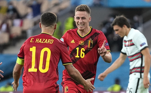 Ngày Thorgan Hazard làm lu mờ Lukaku, Ronaldo và... anh trai