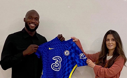 Chelsea chi 98 triệu bảng, chính thức sở hữu Lukaku