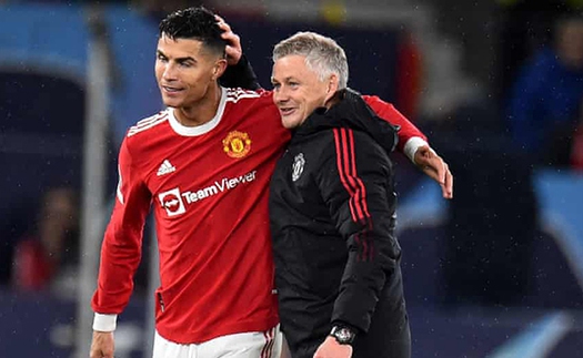 Tin MU 30/9: Ronaldo phá kỷ lục của Solskjaer. Tranh cãi bàn thắng ‘vàng’ của MU