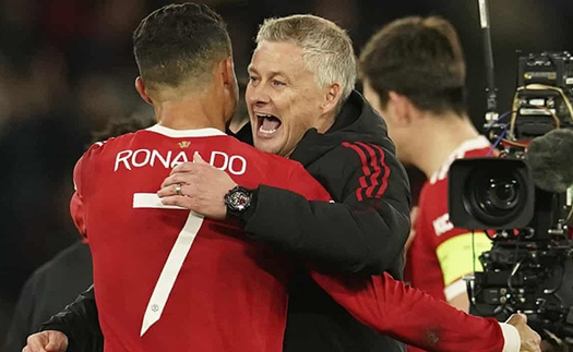 Solskjaer: 'Ai muốn chỉ trích Ronaldo thì hãy nhìn đi'