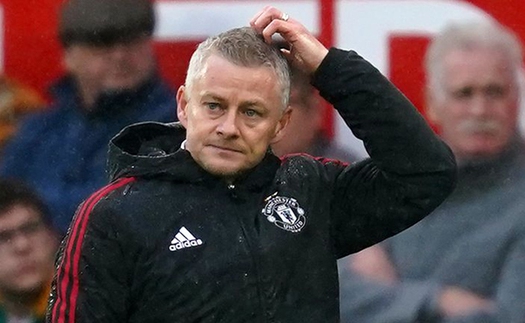 Tin MU 13/11: MU chốt thời điểm sa thải Ole Solskjaer, dùng Cavani làm ‘mồi câu’ mua trung vệ