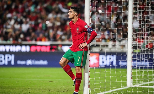 Bồ Đào Nha mất vé trực tiếp dự World Cup 2022, Ronaldo bị coi là tội đồ