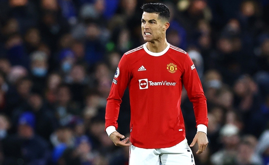 Bóng đá hôm nay 7/7: MU đưa tối hậu thư cho Ronaldo. Arsenal hỏi mua ‘Messi Balkan’