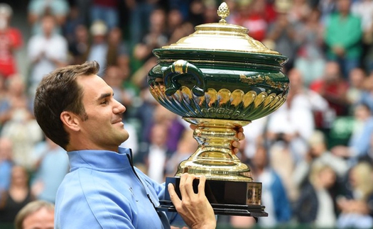 Tennis ngày 26/6: Federer lần thứ 9 đăng quang tại Halle. Huyền thoại McEnroe xếp Serena hạng... 700 trên BXH ATP