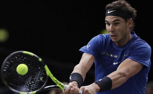 TENNIS ngày 3/11: Nadal vào tứ kết Paris Masters. Federer không quan tâm tới thứ hạng ATP