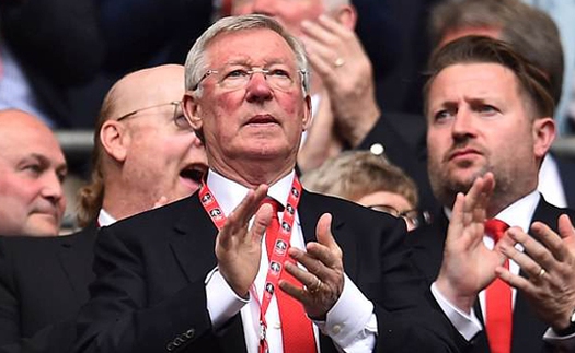 Sir Alex Ferguson nhập viện vì xuất huyết não, cả thế giới bóng đá sốc và cầu nguyện