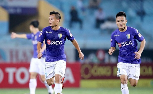 'Hàng công Hà Nội FC quá mạnh với Quang Hải, Văn Quyết'