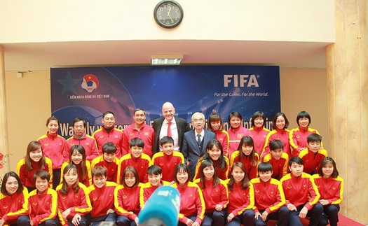 Chủ tịch FIFA đưa ra lời khuyên cho bóng đá Việt Nam