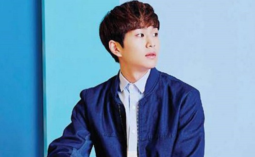 Thành viên Onew của SHiNee thoát cáo buộc quấy rối tình dục