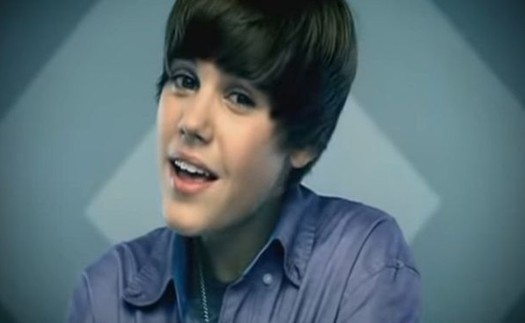 Justin Bieber chính thức thoát kiếp bị ghét nhất trên Youtube