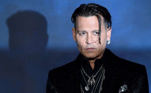 Sau ‘Cướp biển vùng Caribbean’ Johnny Depp tiếp tục mất vai trong ‘Người vô hình’