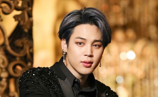 Cùng là đi tập mà áo của Jimin đắt hơn toàn bộ đồ BTS cộng lại