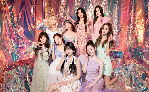 Twice làm nên lịch sử Kpop trên Billboard 200 với ‘Taste Of Love’