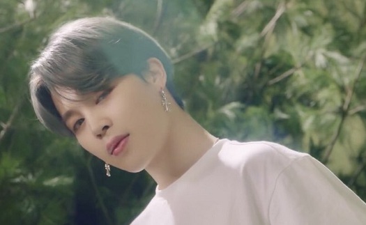 Kiểu tóc mới của Doja Cat hóa ra lấy cảm hứng từ Jimin BTS