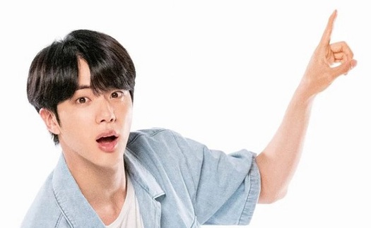 Jin BTS miệt mài đi săn hàng, khổ không khác gì ARMY