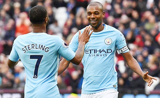 ĐIỂM NHẤN West Ham 1-4 Man City: Sterling lập hat-trick kiến tạo, Man City đi vào lịch sử