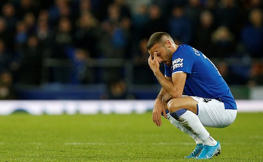 Cenk Tosun: 'Gomes đã hét lên đau đớn, đôi mắt trợn trừng, lên cơn co giật và bất tỉnh'