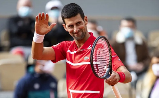 Kết quả Roland Garros 3/10, sáng 4/10: Djokovic vượt mặt Federer, cân bằng kỷ lục của Nadal