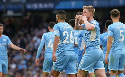 Man City 2-0 Burnley: Bernardo Silva, De Bruyne lập công, Man xanh bám sát Liverpool