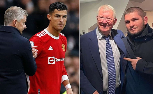 Sir Alex chỉ trích Ole Solskjaer vì để Ronaldo dự bị