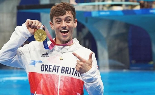 Những ngôi sao thể thao của năm 2021: Từ Tom Daley đến Lewandowski