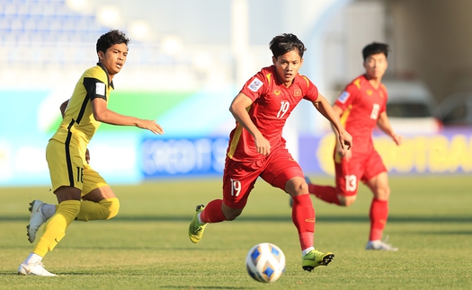 U23 Việt Nam 2-0 U23 Malaysia: Vũ khí mới mang tên Nguyễn Thanh Nhân