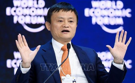 Jack Ma giành lại 'ngôi vương' người giàu nhất châu Á