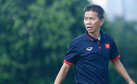 HLV Hoàng Anh Tuấn: 'U18 Việt Nam sẽ đá bóng ngắn ở giải U18 Đông Nam Á'