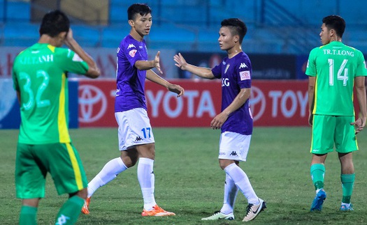 Đoàn Văn Hậu lập kỷ lục, Hà Nội FC lên ngôi đầu V-League 2017