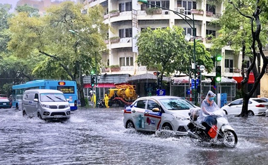 Từ ngày 9-18/7, các khu vực trên cả nước ngày nắng, đêm mưa dông, đề phòng thời tiết nguy hiểm