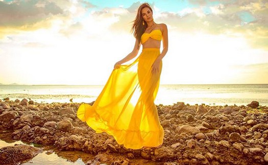 Ngắm vẻ gợi cảm của tân Hoa hậu Hoàn vũ 2018 Catriona Gray