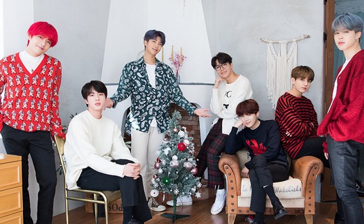 BTS tái xuất vào tháng Tư, dự báo 'át vía' đàn em TXT