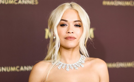 Nhân viên tệ nhất năm: Quên hẳn bộ nữ trang hơn 80 tỷ mà Rita Ora định đeo tại Cannes trên máy bay