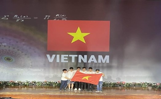 Chủ tịch nước gửi Thư khen các học sinh giành huy chương tại kỳ thi Olympic quốc tế 2022