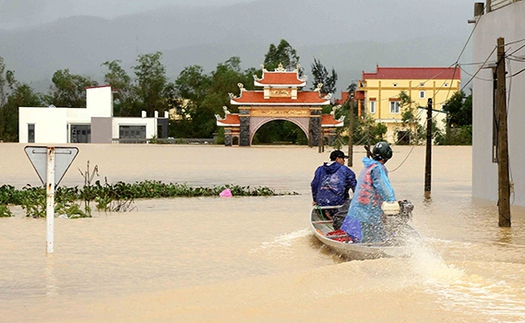 Mưa lớn ở miền Trung, từ Nghệ An đến Quảng Nam nguy cơ lũ quét sạt lở đất rất cao