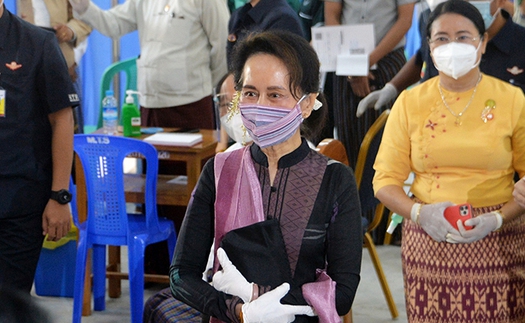 Myanmar: Nhà lãnh đạo Aung San Suu Kyi, Tổng thống Win Myint bị bắt